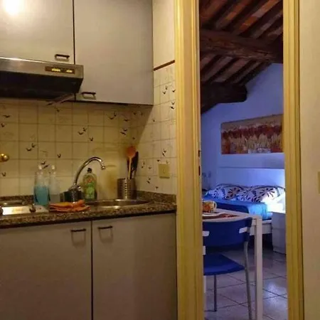 Grazioso Monolocale * Lucca